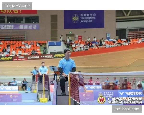 故意触球和球反弹判罚为何经常被裁判搞混？规则拆解解析！