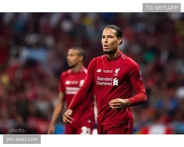 范戴克：欧足联年度最佳球员中卫代表